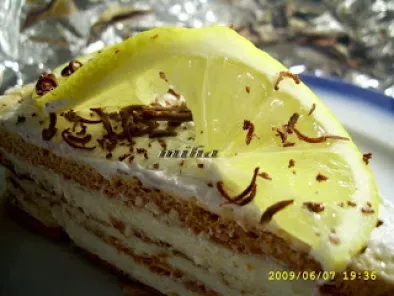 Tort merengue cu crema de lamaie - poza 5