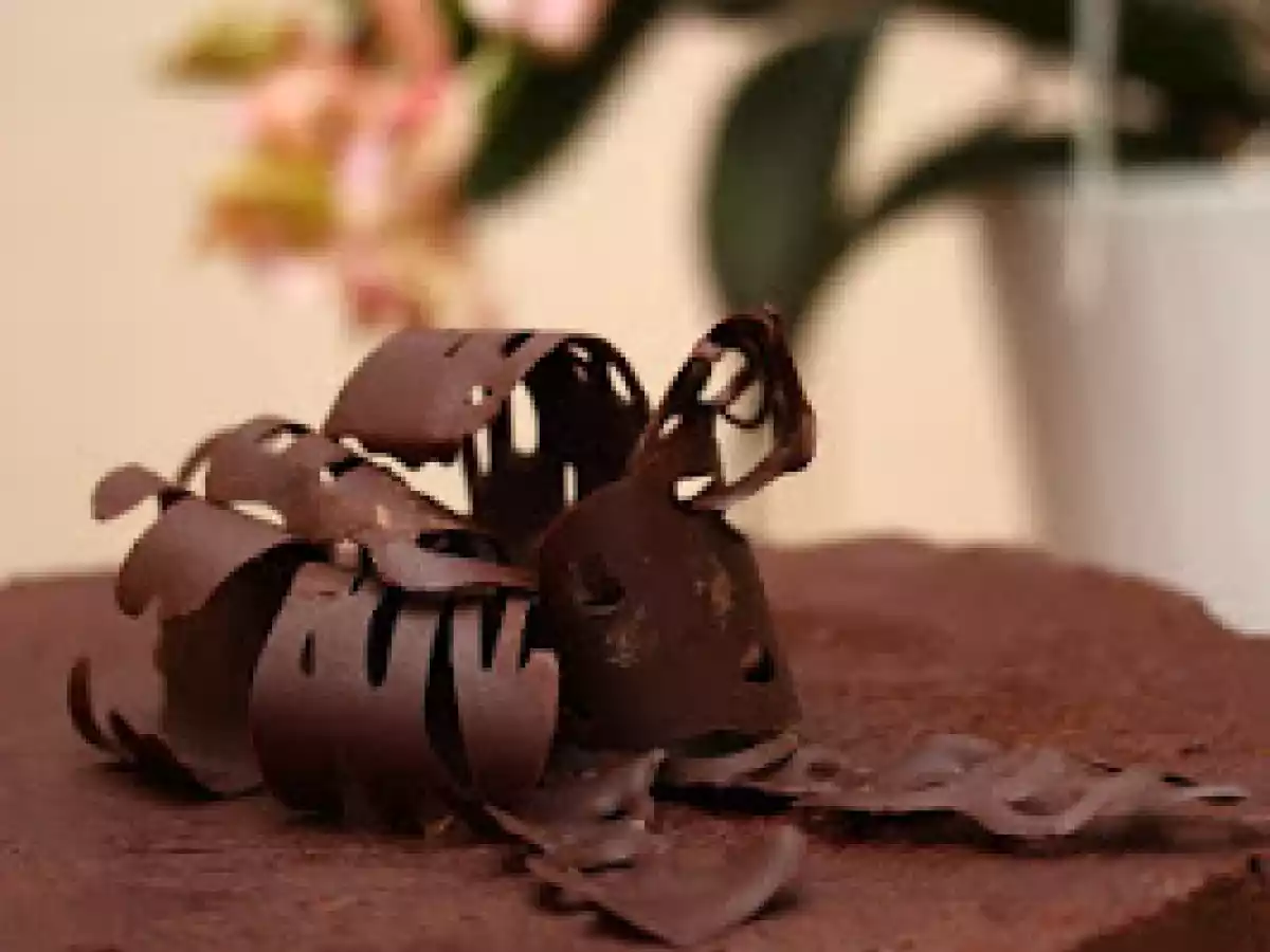 Tort mousse de ciocolata ( reteta de post ) - poza 2