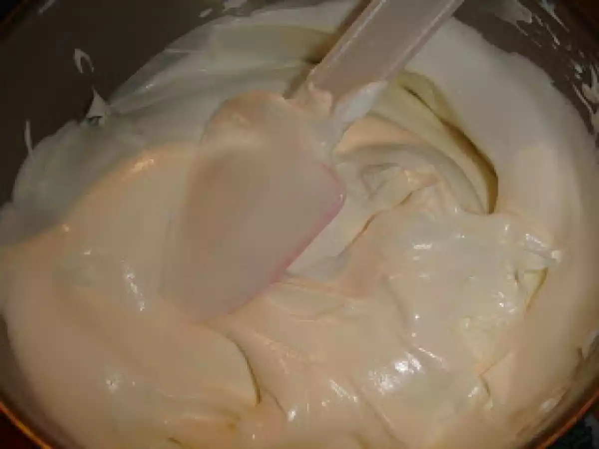 Tort Mousse in 2 Culori - poza 6