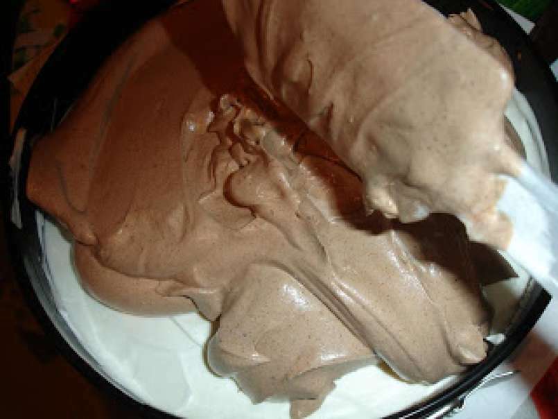 Tort Mousse in 2 Culori, poza 9