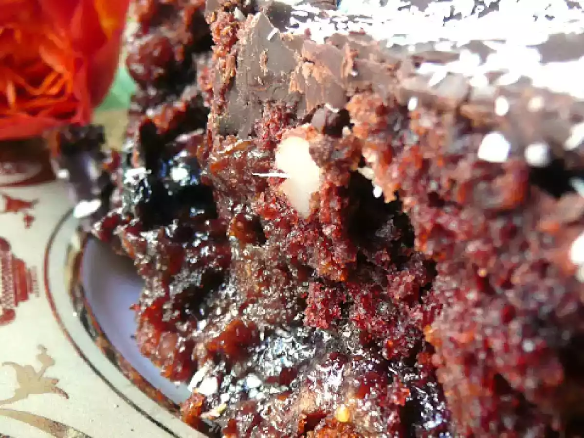 Tort negresa cu dulceata de afine - de post