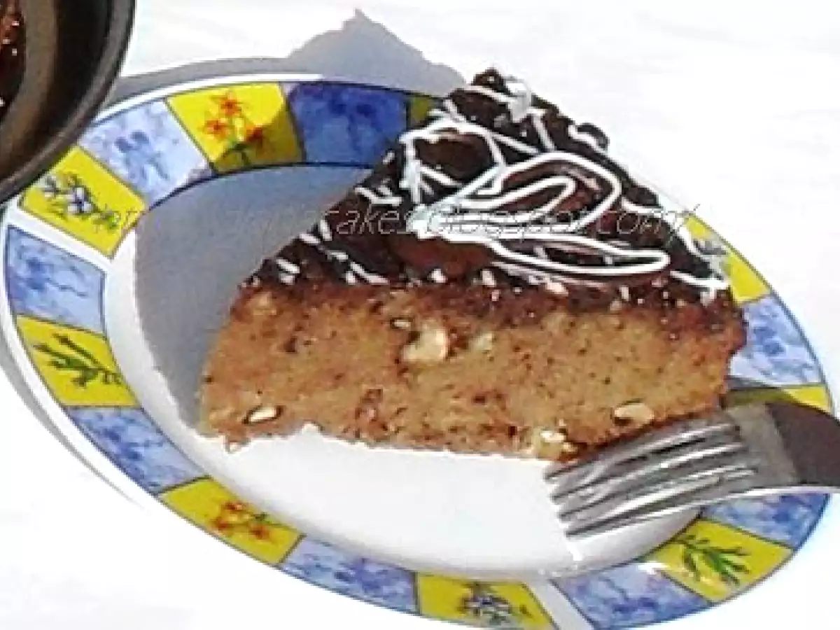 Tort -negresa cu nuca si cafea - poza 3