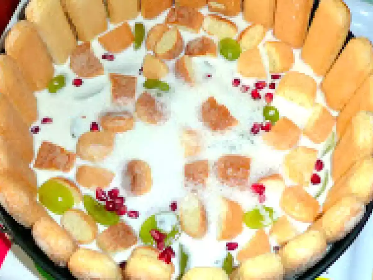 Tort panacotta cu struguri, rodie si capsuni - poza 5