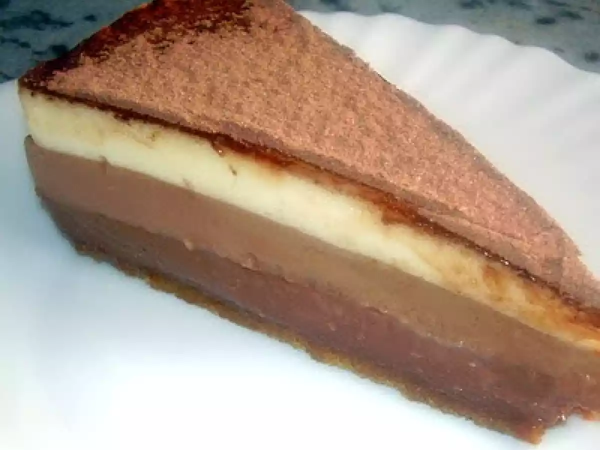 Tort trei feluri de ciocolata