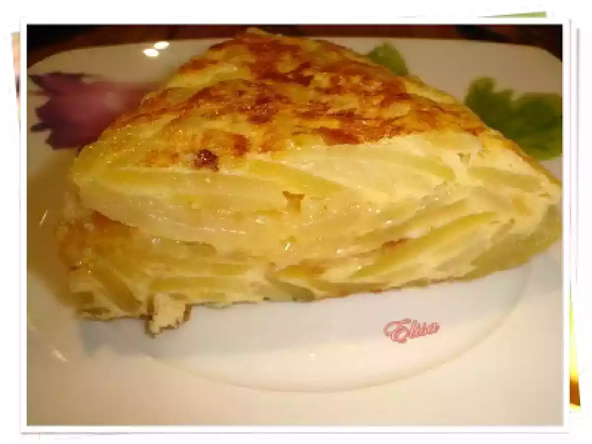Tortilla de patatas (Placinta de cartofi) - poza 9