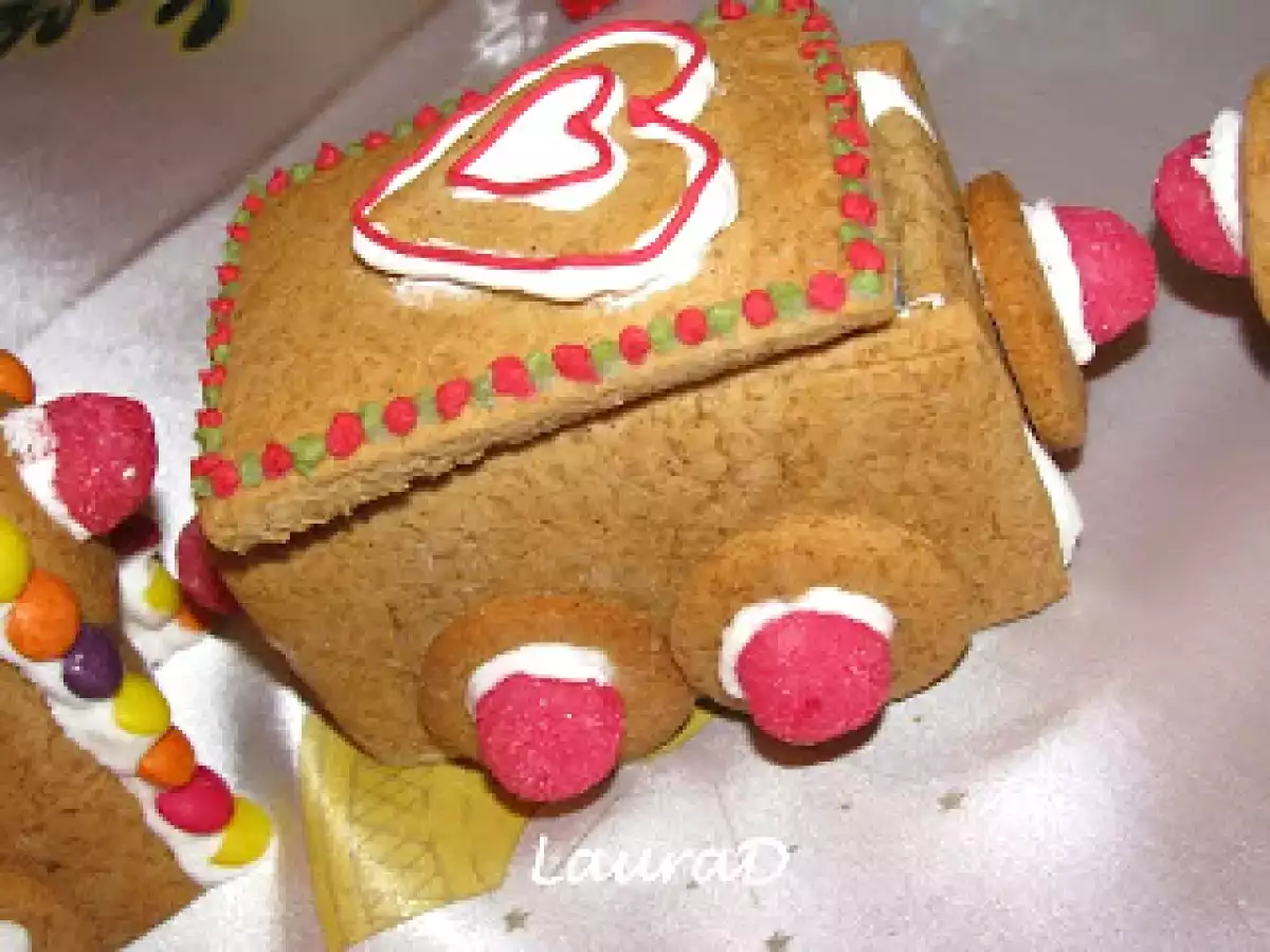 Trenulet din turta dulce - poza 8