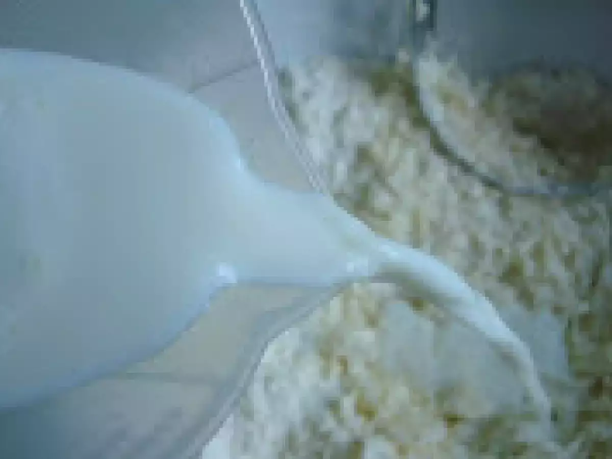 Triunghiuri cu cascaval - poza 4