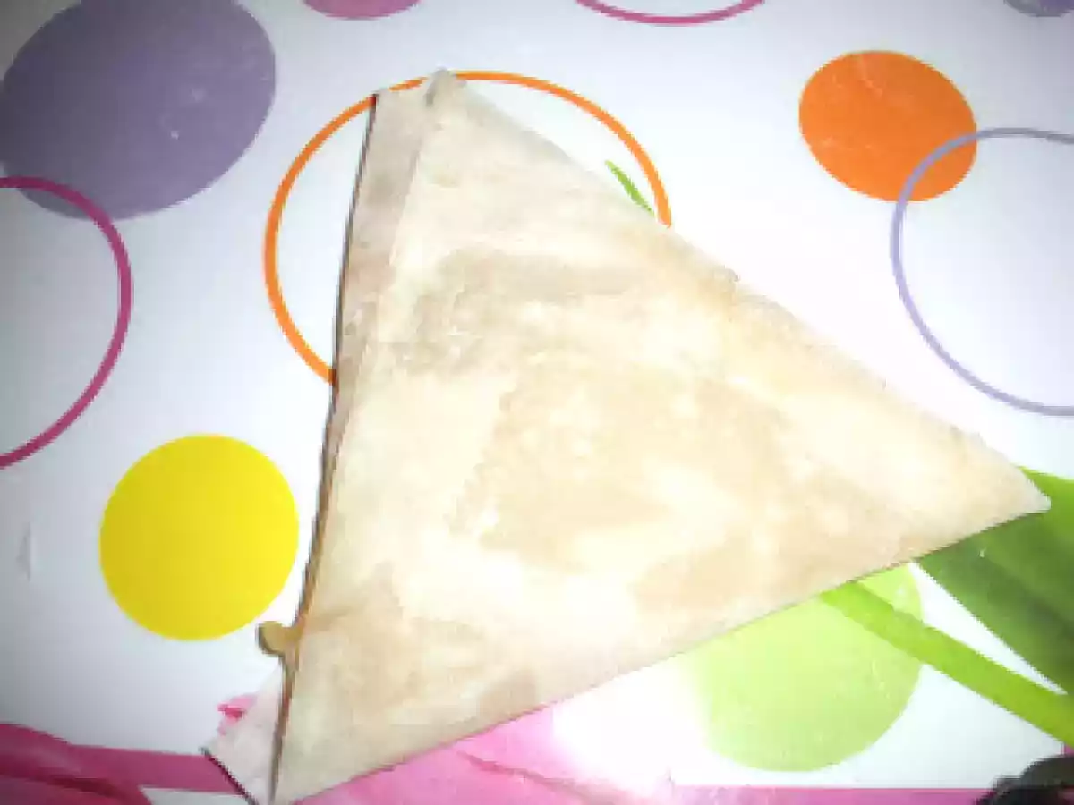 TRIUNGHIURI CU MERE - poza 6