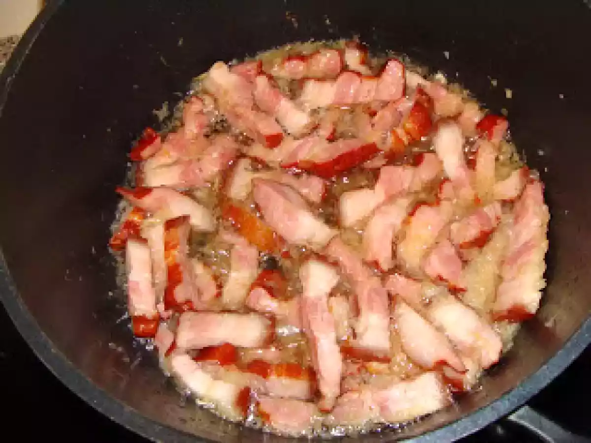 Varza dulce cu carne de porc afumata - poza 3