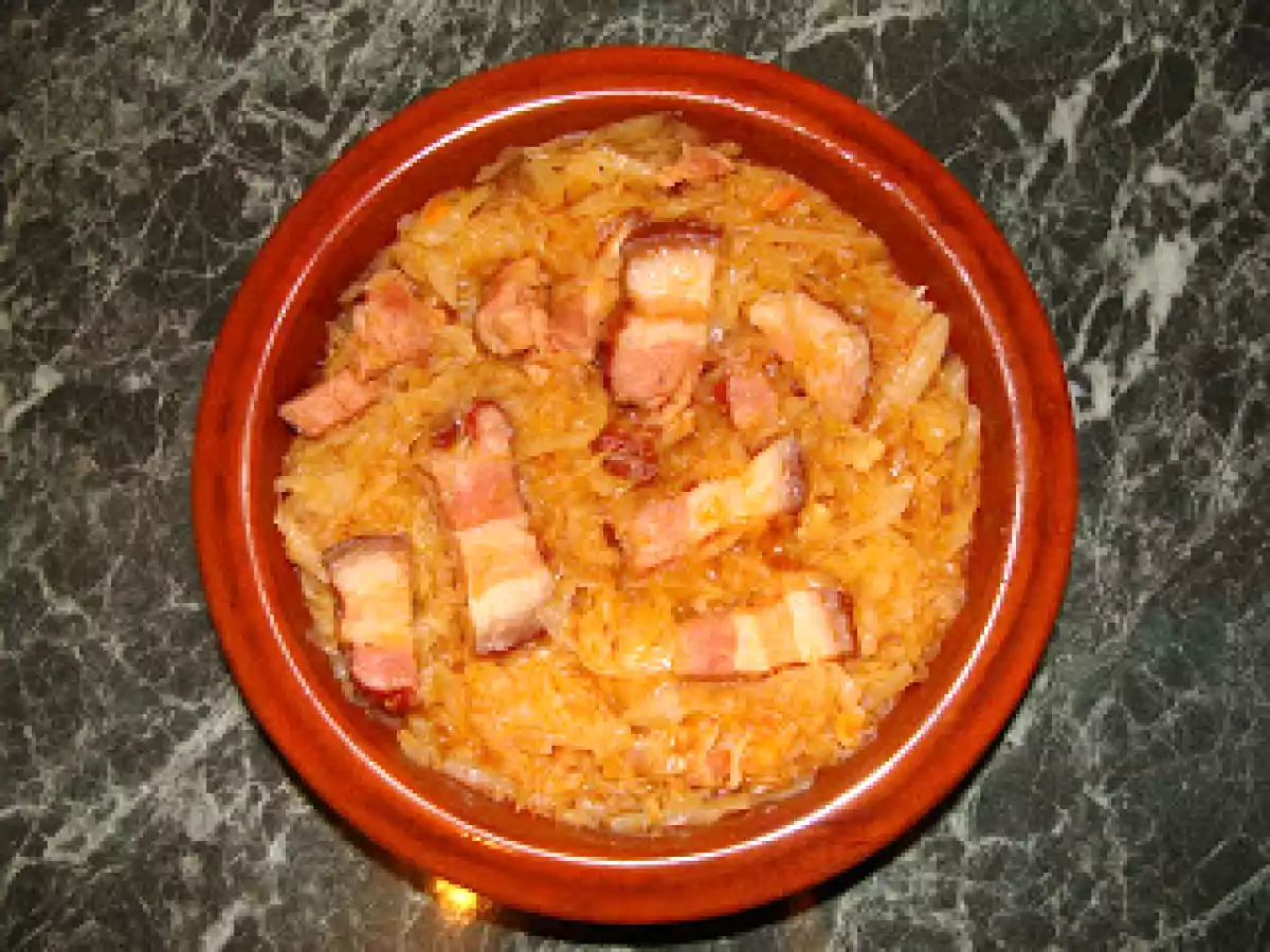 Varza dulce cu carne de porc afumata - poza 4