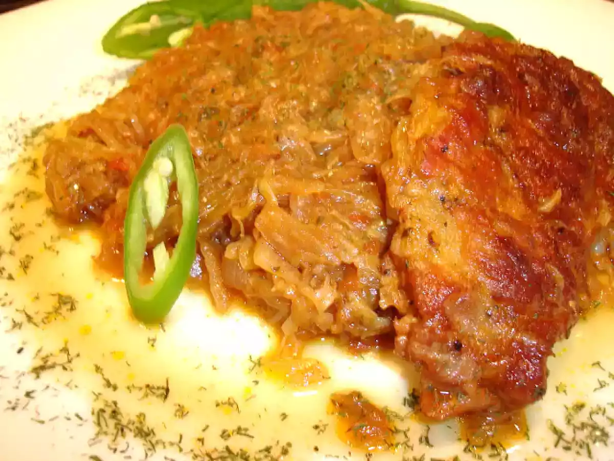 Varza noua cu ceafa de porc - poza 2