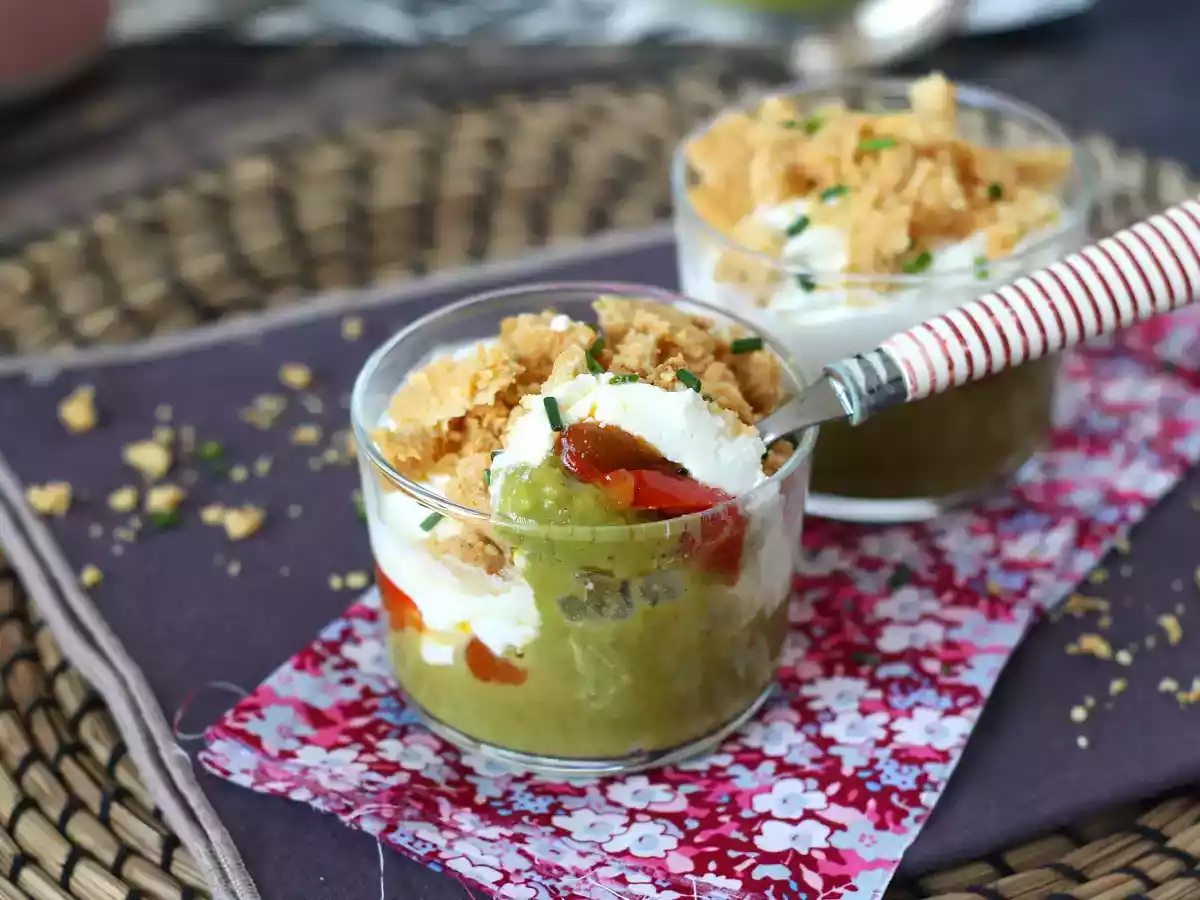 Verrine vegetariene: crema de mazare, crumble de parmezan si crema de mascarpone - poza 8