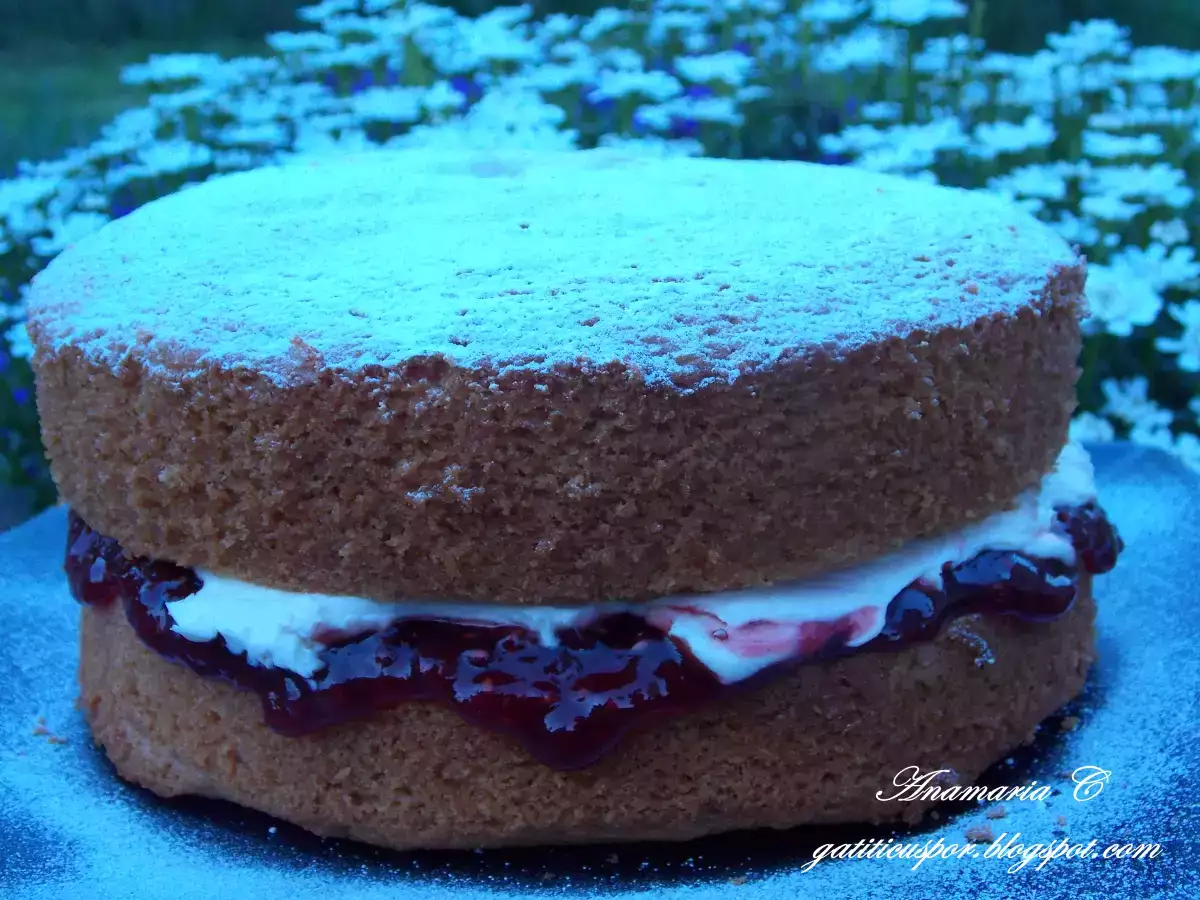 Victoria Sponge - poza 3