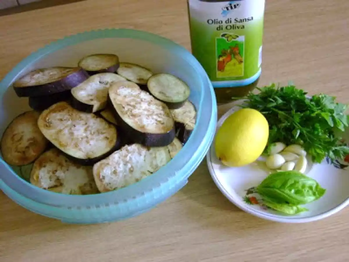 VINETE CU SOS DE BUSUIOC SI USTUROI - poza 3