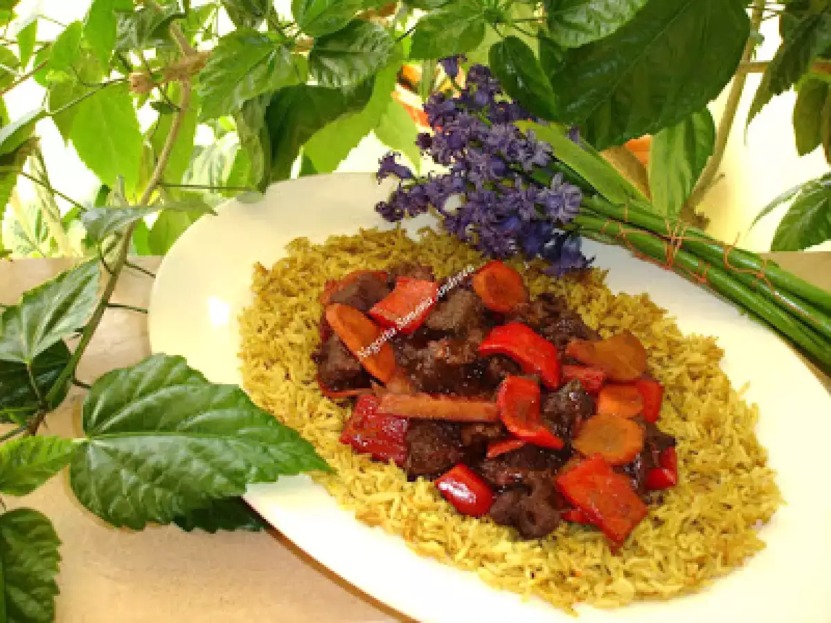 Vita picanta in vin rosu cu garnitura de orez curry - poza 3