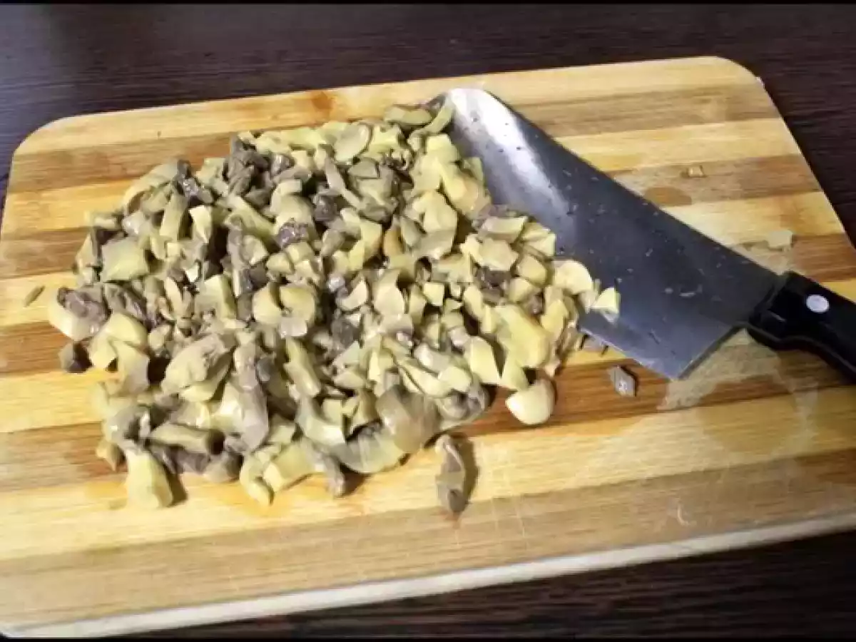 Vol au vent cu pui si ciuperci - poza 3