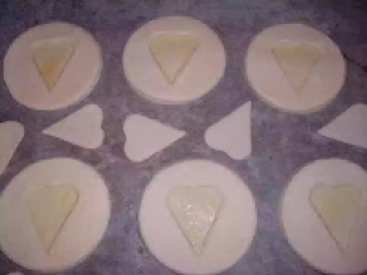 Vol-au-vent cu somon afumat - poza 2