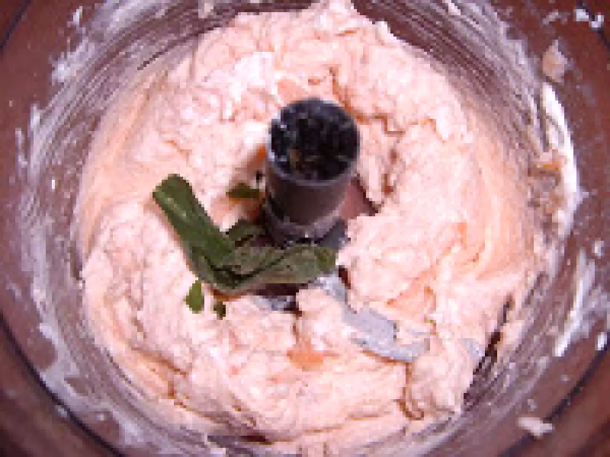 Vol-au-vent cu somon afumat - poza 5