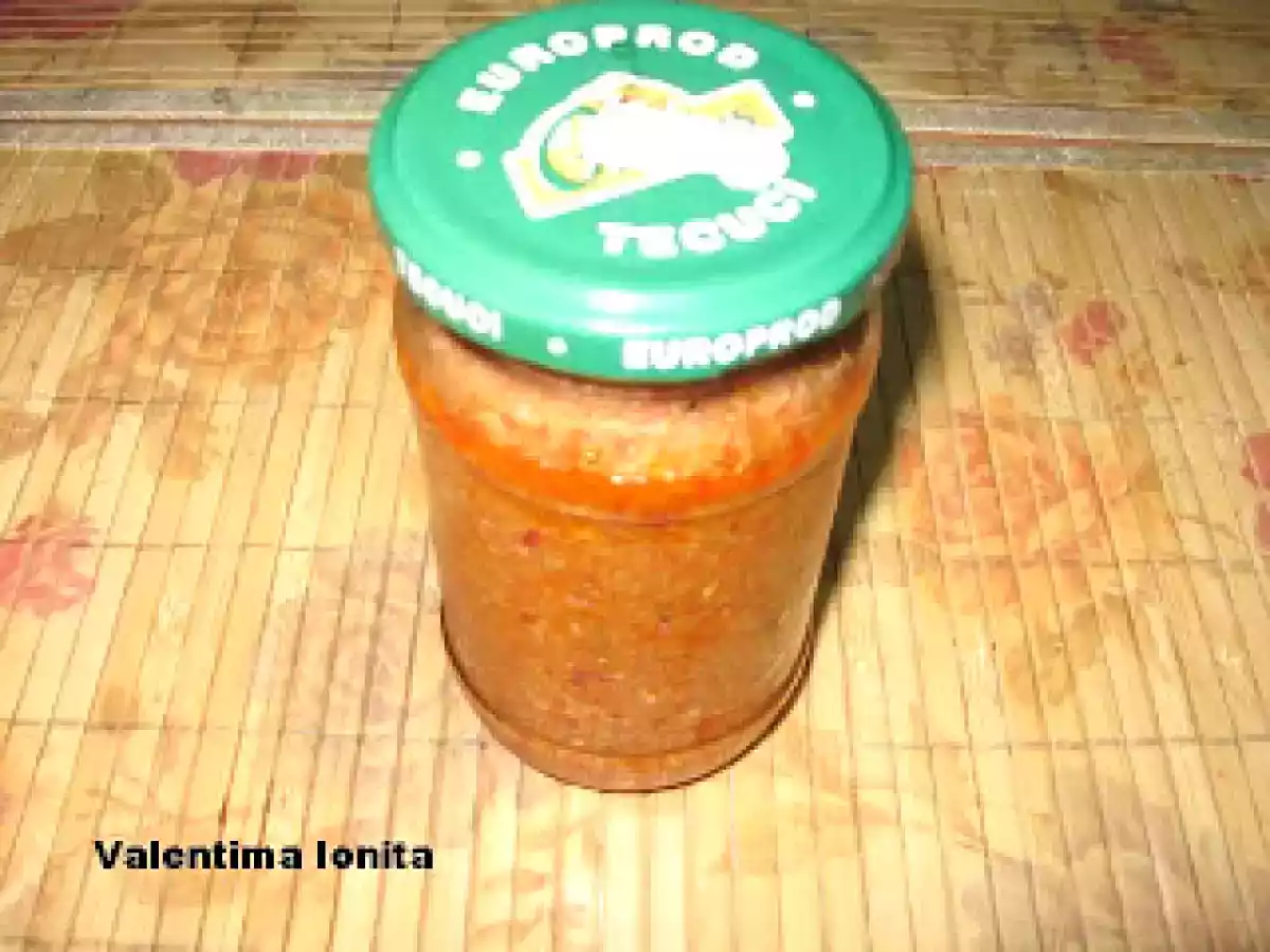 ZACUSCA DE PESTE (Reteta originala preluata de la Manastirea Varatec)