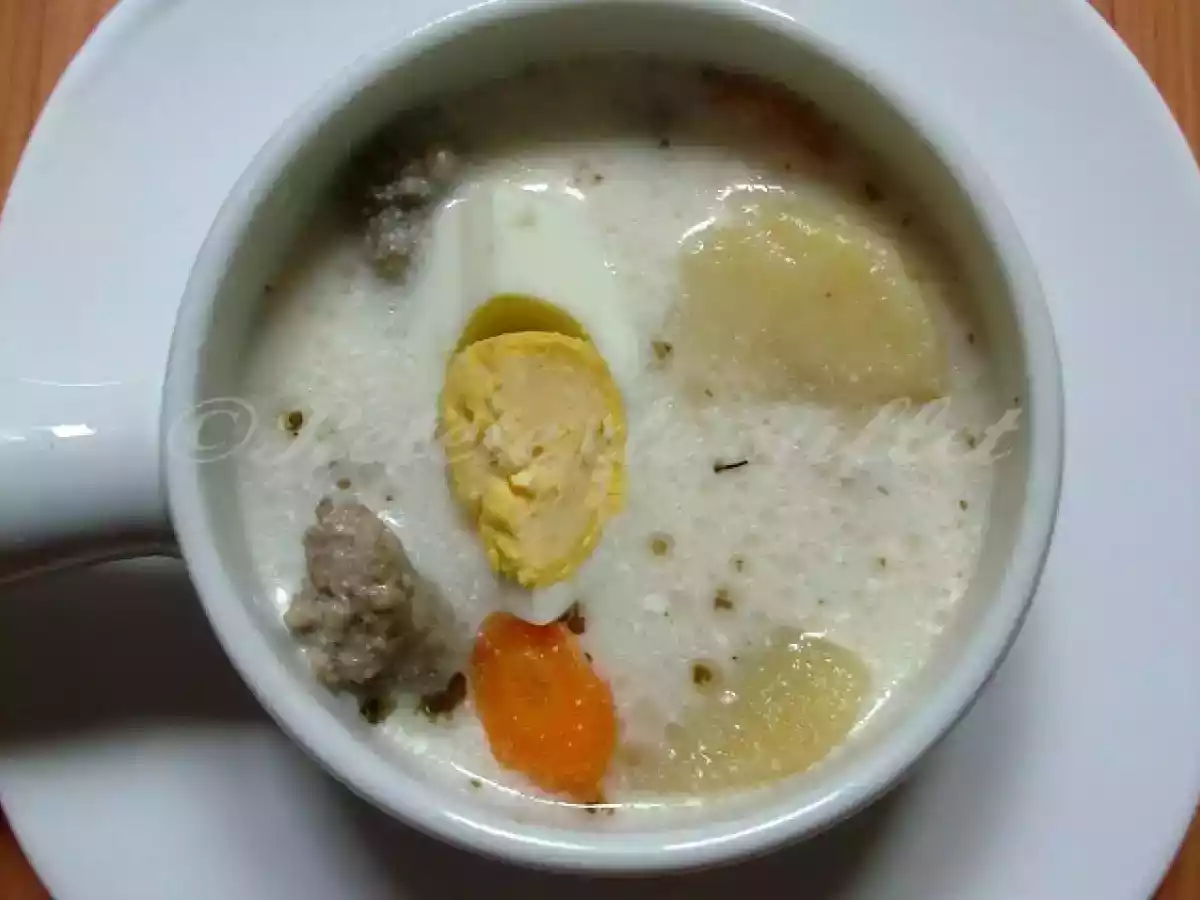 Zurek - ciorba poloneza (Zurek- the Polish sour soup)